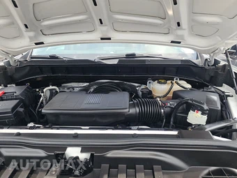 2023 Chevrolet Silverado 1500 WT Crew Cab Short Bed 1WT - miniatura 16