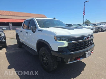 2023 Chevrolet Silverado 1500 ZR2 Crew Cab Short Bed 3LT - miniatura 4