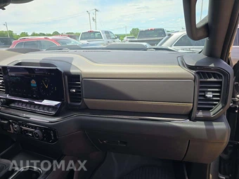 2023 Chevrolet Silverado 1500 ZR2 Crew Cab Short Bed 3LT - miniatura 16