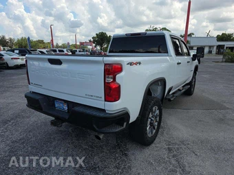 2023 Chevrolet Silverado 2500HD Custom Crew Cab Medium Bed 1CX - miniatura 3