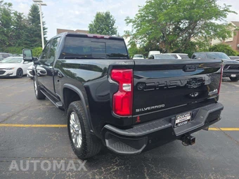 2023 Chevrolet Silverado 2500HD High Country Crew Cab Medium Bed - miniatura 2