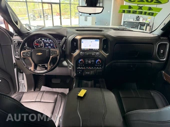 2023 Chevrolet Silverado 2500HD High Country Crew Cab Medium Bed 3LZ - miniatura 25
