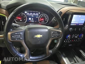 2023 Chevrolet Silverado 2500HD High Country Crew Cab Medium Bed 3LZ - miniatura 10