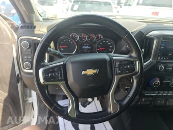 2023 Chevrolet Silverado 2500HD LT Crew Cab Medium Bed 1LT - miniatura 10
