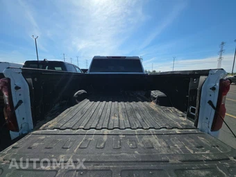 2023 Chevrolet Silverado 2500HD LT Crew Cab Medium Bed 1LT - miniatura 16