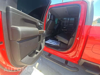2023 Chevrolet Silverado 2500HD LT Crew Cab Medium Bed 1LT - miniatura 13
