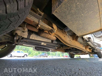 2023 Chevrolet Silverado 3500HD Cab Chassis LT Crew Cab 1LT DRW - miniatura 16