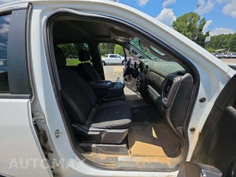 2023 Chevrolet Silverado 3500HD Cab Chassis LT Crew Cab 1LT DRW - miniatura 17