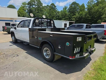 2023 Chevrolet Silverado 3500HD Cab Chassis LT Crew Cab 1LT DRW - miniatura 2