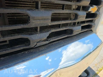 2023 Chevrolet Silverado 3500HD Cab Chassis LT Crew Cab 1LT DRW - miniatura 22