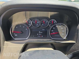 2023 Chevrolet Silverado 3500HD Cab Chassis LT Crew Cab 1LT DRW - miniatura 9