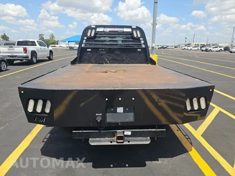 2023 Chevrolet Silverado 3500HD Cab Chassis Work Truck Crew Cab 1WT DRW - miniatura 16