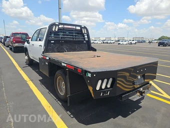 2023 Chevrolet Silverado 3500HD Cab Chassis Work Truck Crew Cab 1WT DRW - miniatura 6