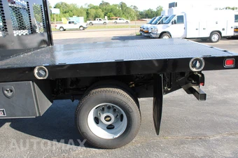 2023 Chevrolet Silverado 3500HD Cab Chassis Work Truck Regular Cab 1WT DRW - miniatura 10