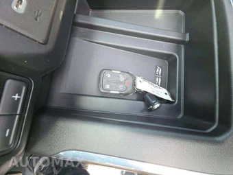2023 Chevrolet Silverado 3500HD High Country Crew Cab Medium Bed - miniatura 8