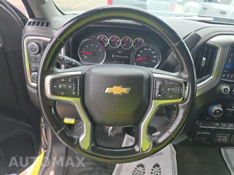 2023 Chevrolet Silverado 3500HD LTZ Crew Cab Long Bed 1LZ - miniatura 10