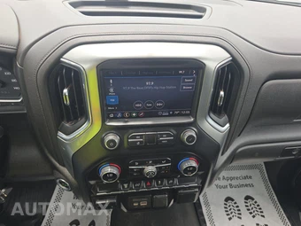 2023 Chevrolet Silverado 3500HD LTZ Crew Cab Long Bed 1LZ - miniatura 11