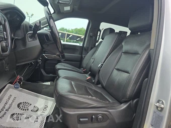 2023 Chevrolet Silverado 3500HD LTZ Crew Cab Long Bed 1LZ - miniatura 7