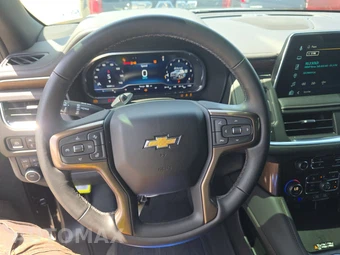 2023 Chevrolet Suburban High Country 3LZ - miniatura 10