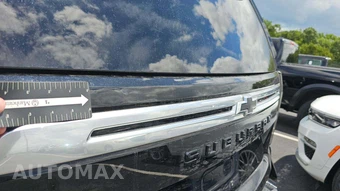 2023 Chevrolet Suburban High Country 3LZ - miniatura 23