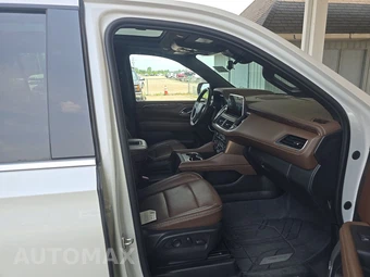2023 Chevrolet Suburban High Country 3LZ - miniatura 8