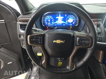 2023 Chevrolet Suburban High Country 3LZ - miniatura 10