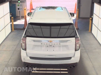 2023 Chevrolet Suburban High Country 3LZ - miniatura 5