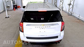 2023 Chevrolet Suburban High Country 3LZ - miniatura 5