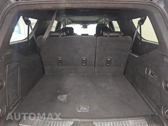 2023 Chevrolet Suburban High Country 3LZ - miniatura 17