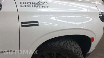 2023 Chevrolet Suburban High Country 3LZ - miniatura 33