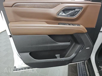 2023 Chevrolet Suburban High Country 3LZ - miniatura 9