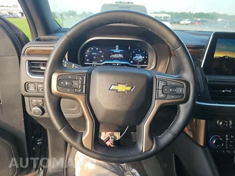 2023 Chevrolet Suburban High Country 3LZ - miniatura 10