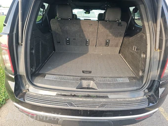 2023 Chevrolet Suburban High Country 3LZ - miniatura 16
