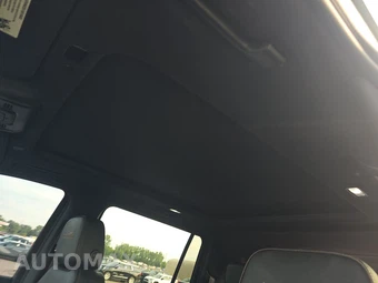 2023 Chevrolet Suburban High Country 3LZ - miniatura 26