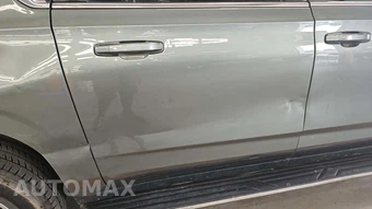 2023 Chevrolet Suburban LS 1LS - miniatura 23