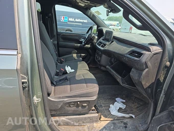 2023 Chevrolet Suburban LS 1LS - miniatura 8