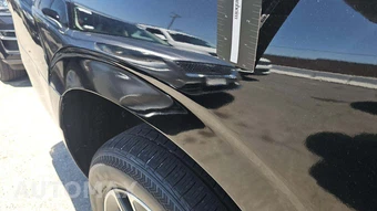 2023 Chevrolet Suburban LS 1LS - miniatura 23