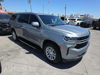 2023 Chevrolet Suburban LS 1LS - miniatura 4