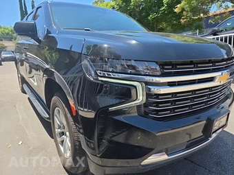 2023 Chevrolet Suburban LT 1LT - miniatura 3
