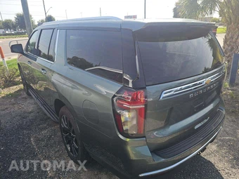 2023 Chevrolet Suburban LT 1LT - miniatura 2