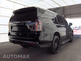2023 Chevrolet Suburban LT 1LT - miniatura 4