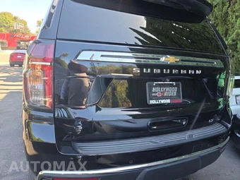 2023 Chevrolet Suburban LT 1LT - miniatura 5