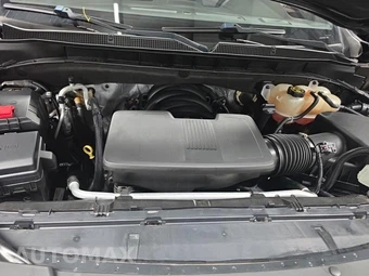 2023 Chevrolet Suburban LT 1LT - miniatura 16