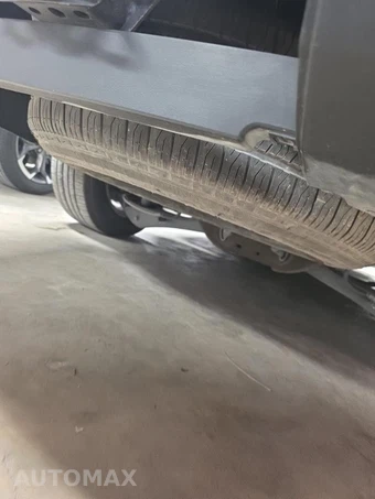 2023 Chevrolet Suburban LT 1LT - miniatura 18