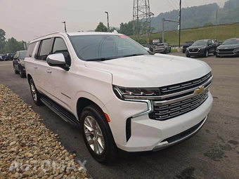 2023 Chevrolet Suburban Premier 1LZ - miniatura 4