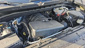 2023 Chevrolet Suburban Premier 1LZ - miniatura 6