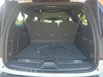 2023 Chevrolet Suburban Premier 1LZ - miniatura 17