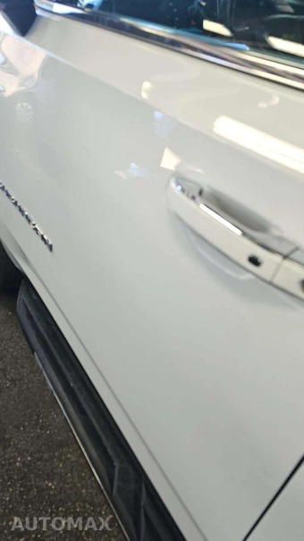 2023 Chevrolet Suburban Premier 1LZ - miniatura 24