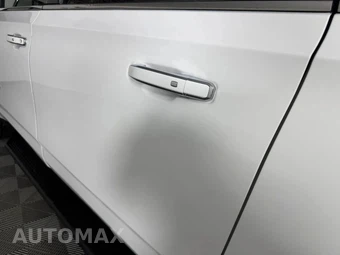 2023 Chevrolet Suburban Premier 1LZ - miniatura 25