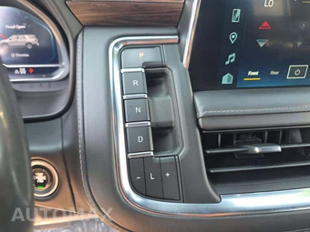 2023 Chevrolet Suburban Z71 2Z7 - miniatura 27